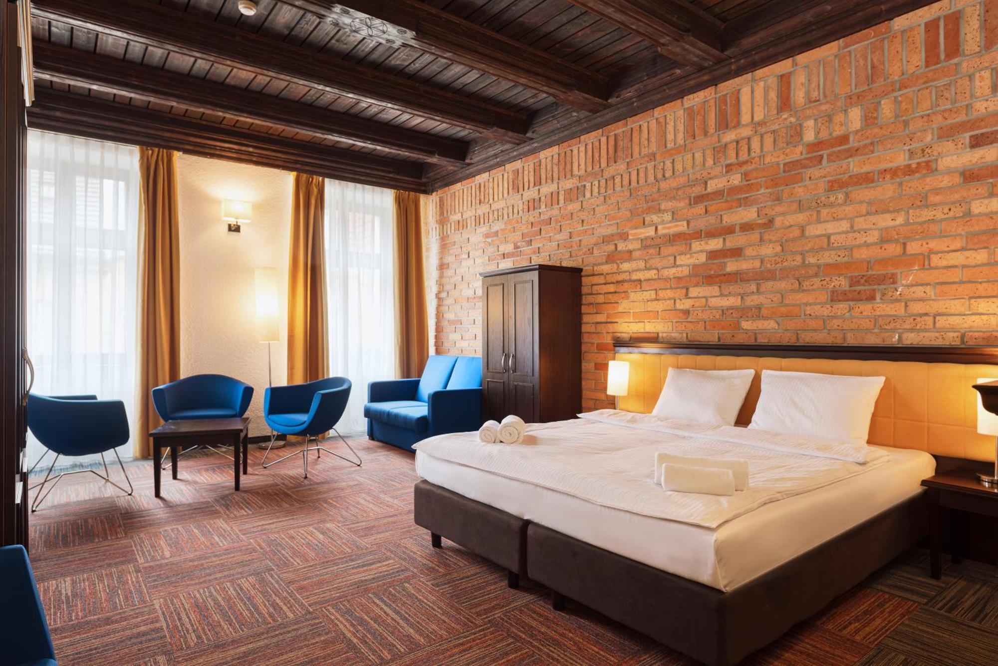 Hotel Palazzo Rosso Old Town Posen Exterior foto
