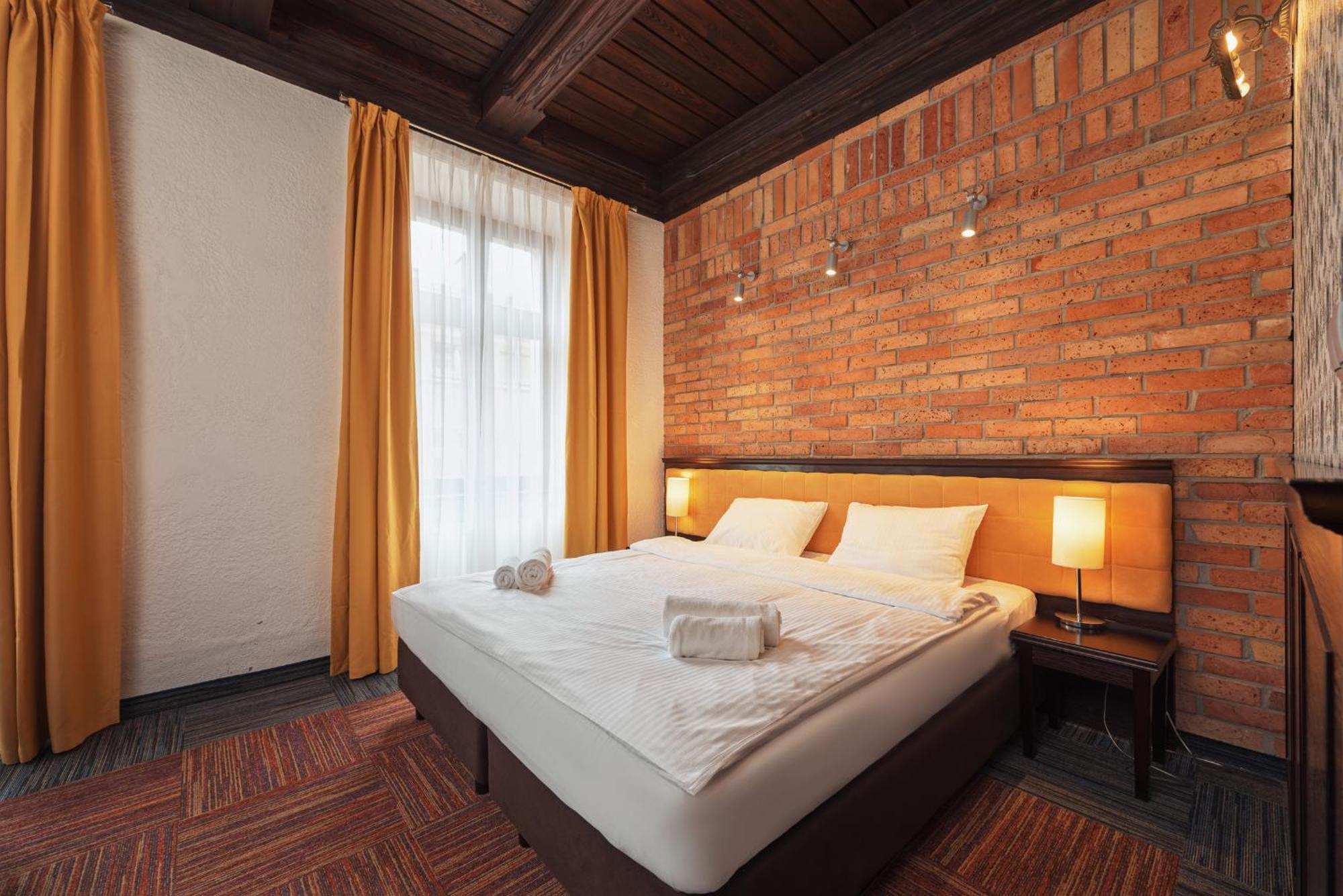 Hotel Palazzo Rosso Old Town Posen Exterior foto